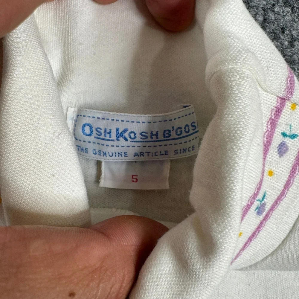 OshKosh B'gosh Turtleneck Girls Size 5 Cream Ruffle Shoulder Floral Trim Vintage